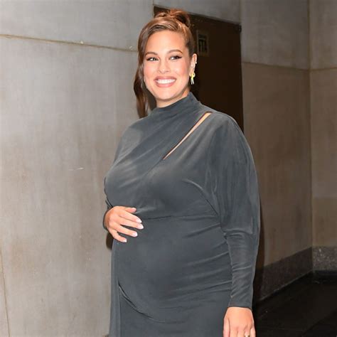 ashley graham pregnant nudes|Ashley Graham Poses Completely Nude 4 Months After Giving Birth.